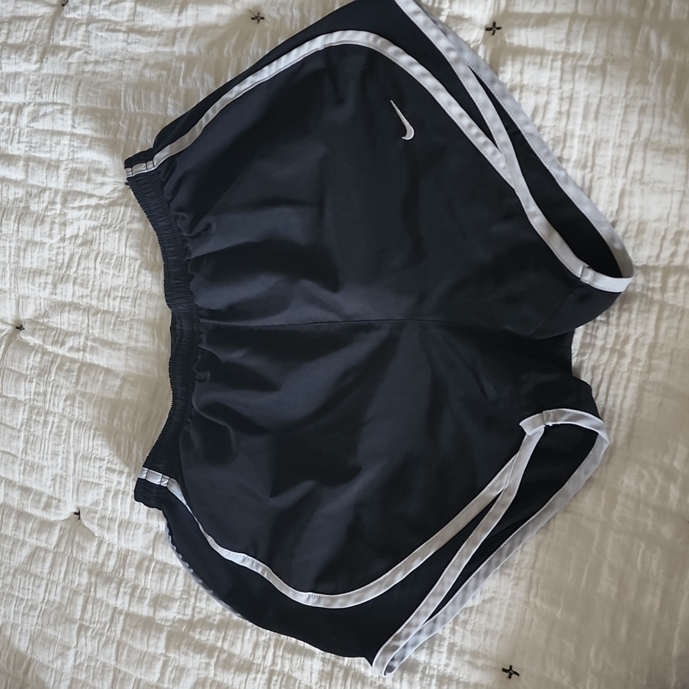 Dry tempo shorts